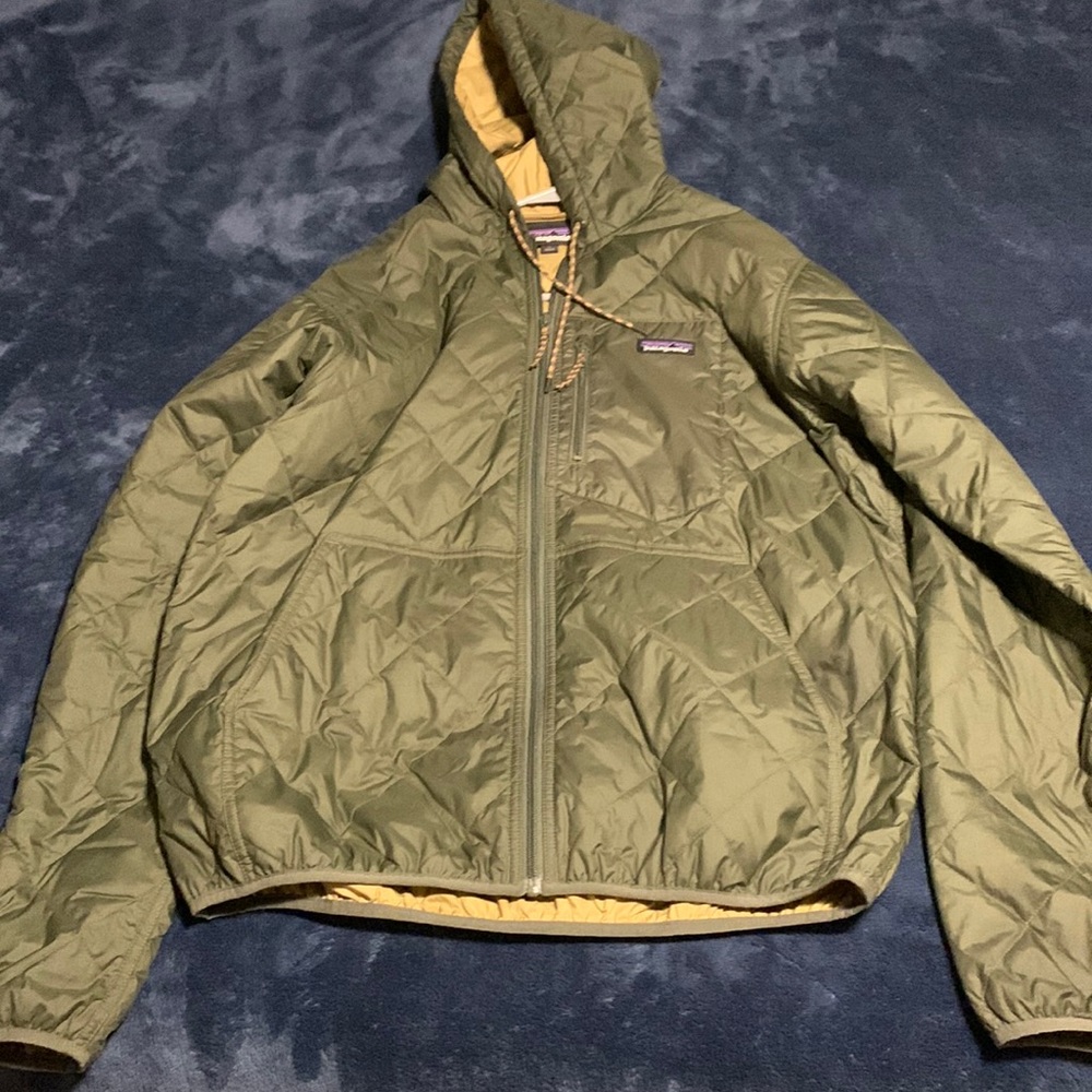 Patagonia Mens L Diamond Quilted Bomber Hoody